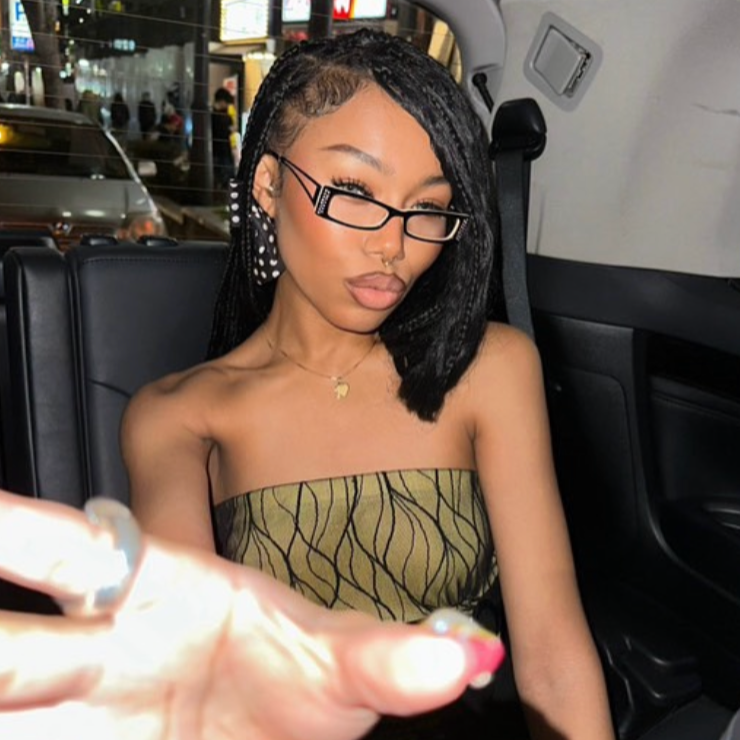 Vixen Diamond Gaze